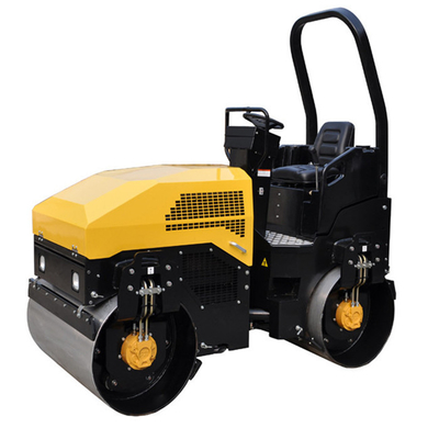 3T運転者の小型ローラーのコンパクターのパーキンズ エンジンのPoclainモーターおよびSauerは1.5tonをポンプでくみます